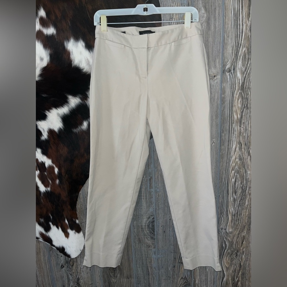 Talbots size 4 Curvy khaki dress pants